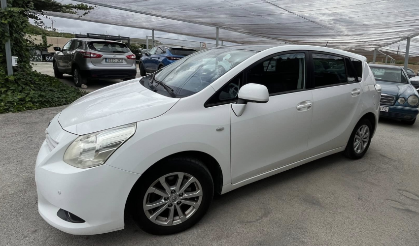 TOYOTA VERSO 1,6i 7 pl ACTIVE